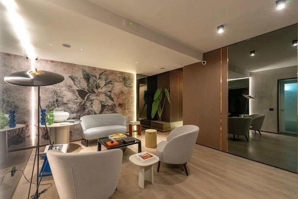 Agra Suites