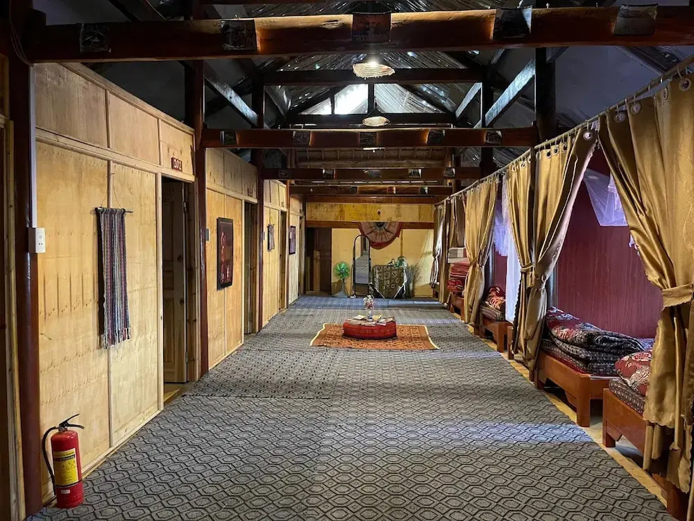 Long Cổ Trấn Homestay