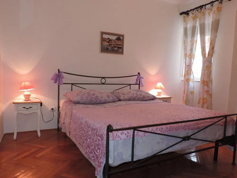 Apartment Pera