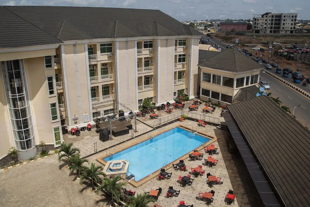 Hampton Towers and Spa
