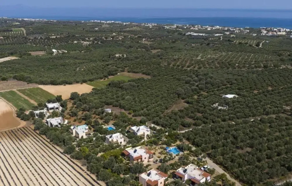 Villa in Crete near Rethymno Beach
