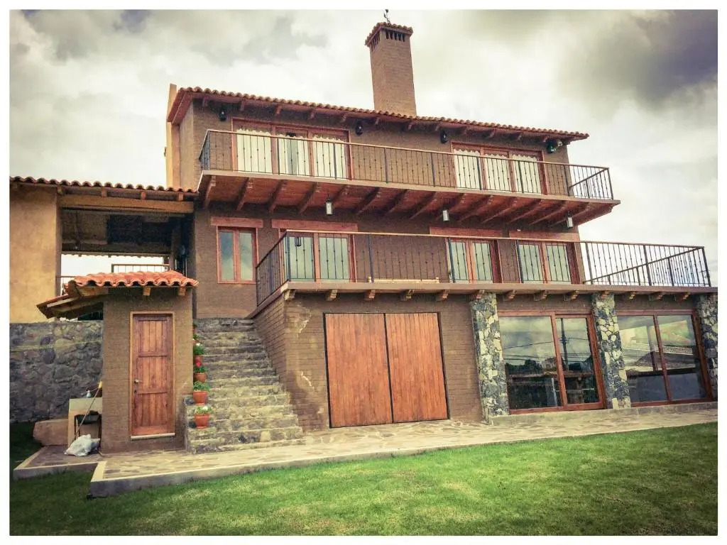 Luxurious Cabin Retreat in Tapalpa 4 Bedrooms 6 Bathrooms