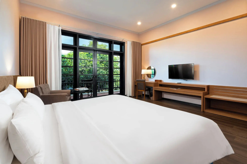 Tuan Chau Resort Ha Long