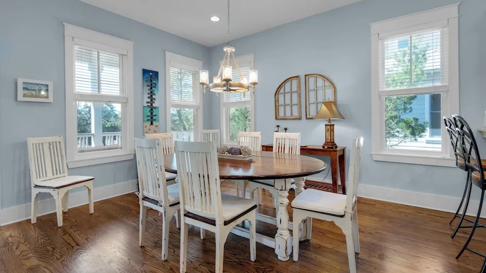 Minutes to the Beach - Gated Community With 2 Pools