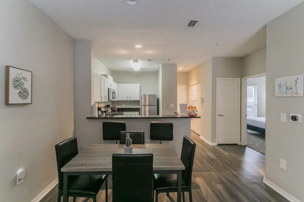 The Luxe Suites of North Atlanta
