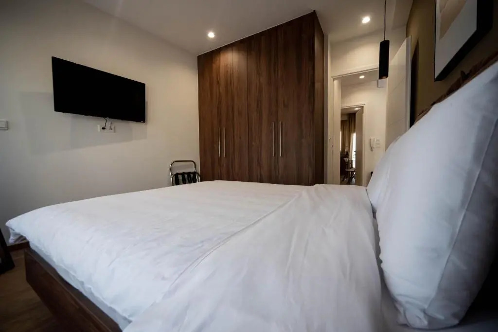 Downtown Luxury Apartments 34
