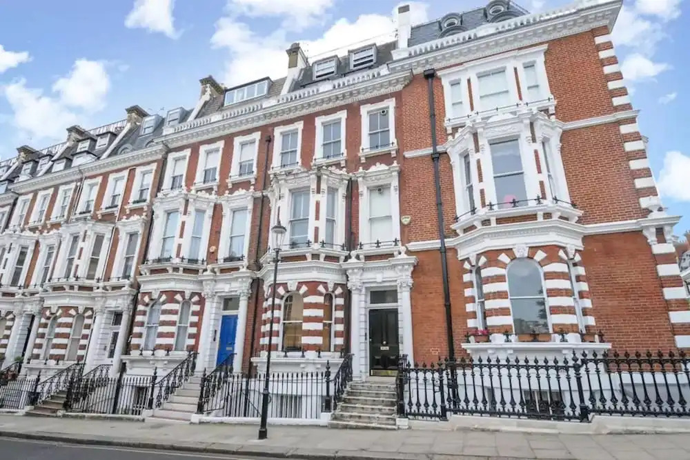 Kensington Residence