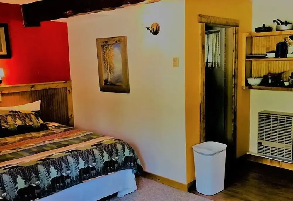 Grizzly Lodge
