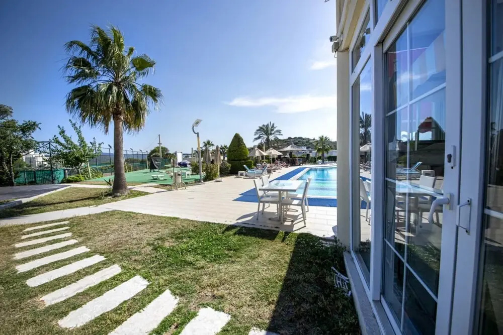 Stunning Flat Near Beach With Shared Pool n Bodrum