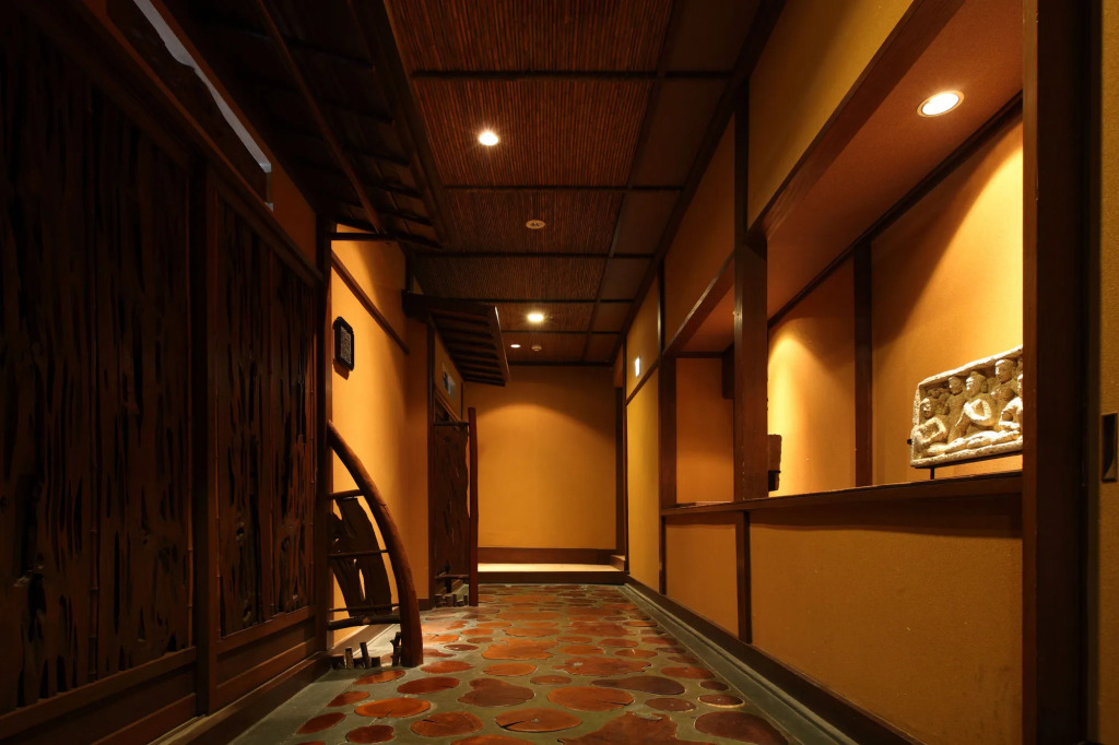 Hakone Onsen Ryokan Yaeikan