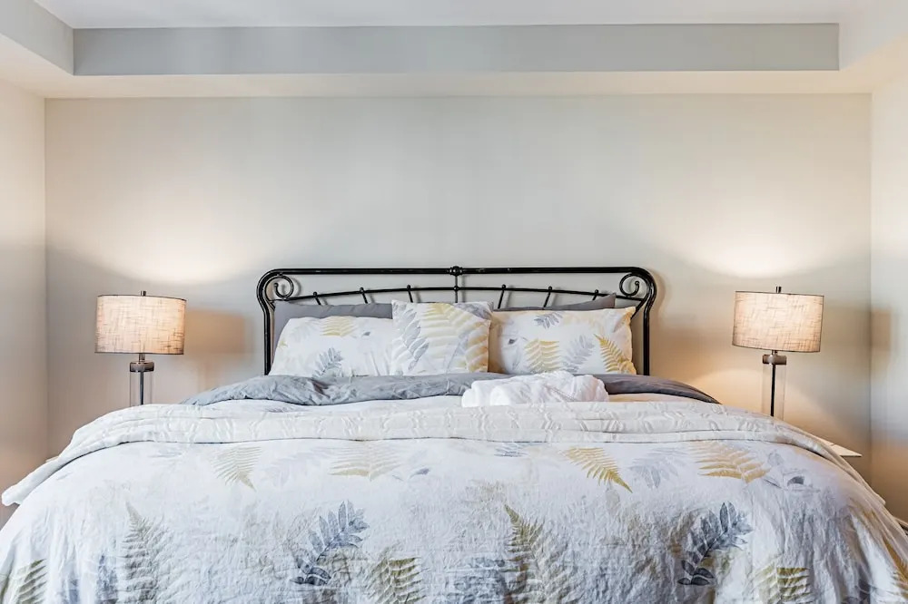 Lady Valentina Boutique Home