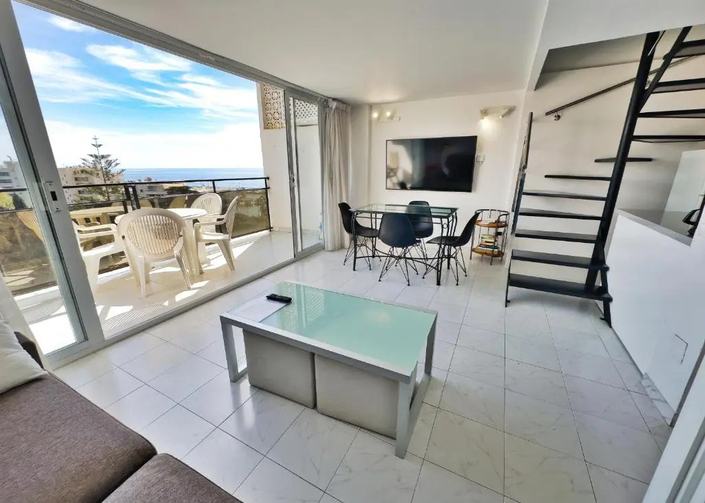 Skol 514 East Facing Duplex Apartment with Sea Views