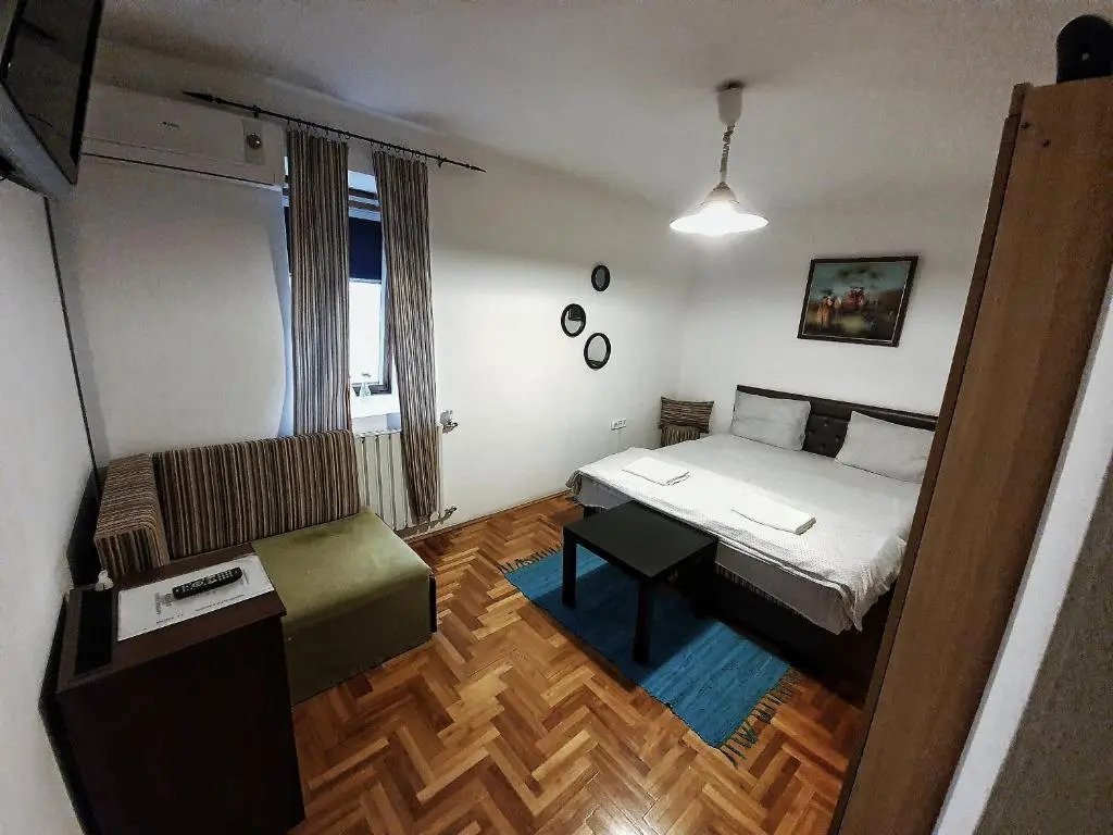 Napsugár Panzió és Kávézó