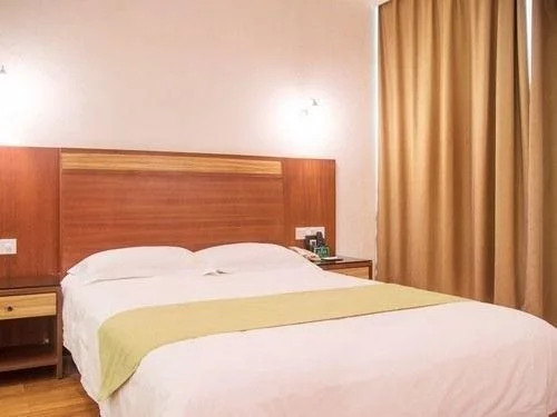 GreenTree Alliance Shenzhen Dapeng New District Yingbin Road Hotel