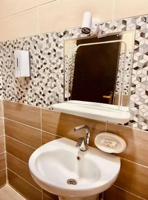 Summer Land Hotel