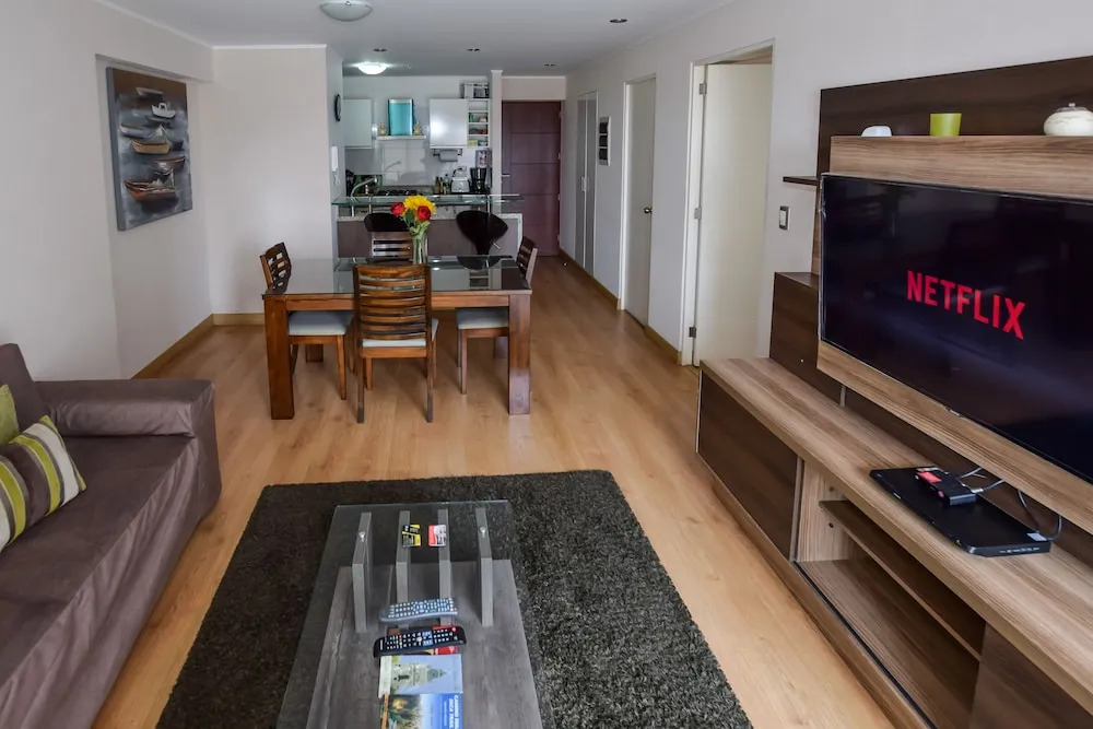 Miraflores Nest Upper Pardo