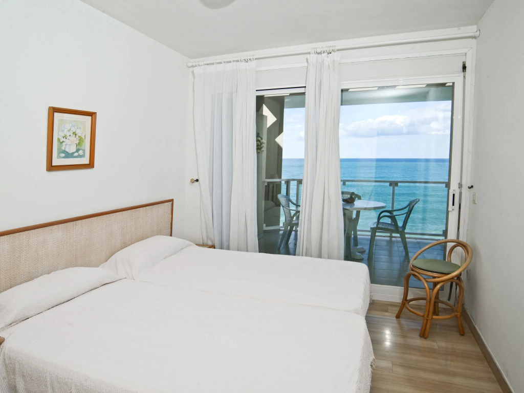 Golden Life - Two Bedroom No.2