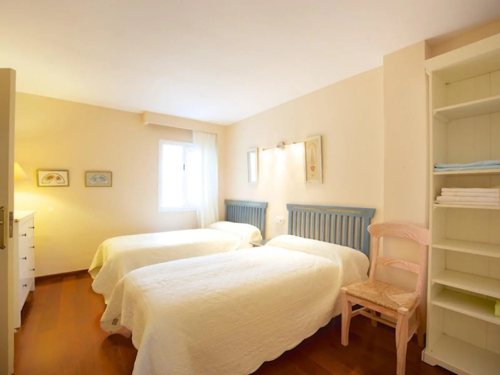 Edifici Manto - Three Bedroom