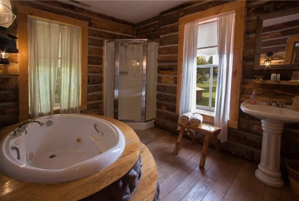 Valley House Inn