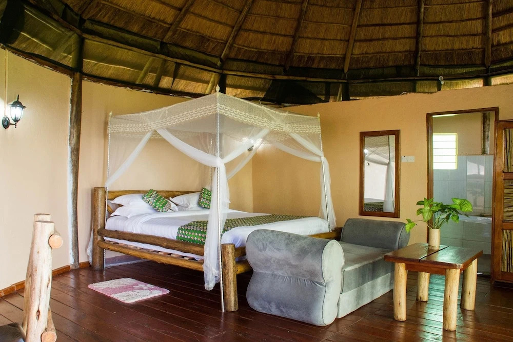 Elephant HAB Lodge