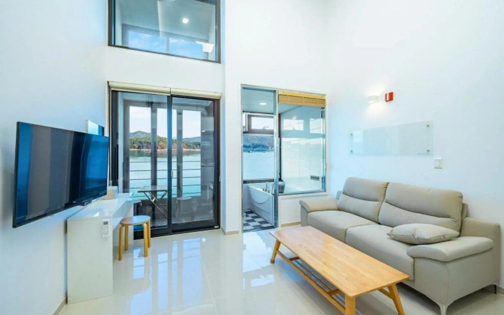 Yeosu K Park Pension