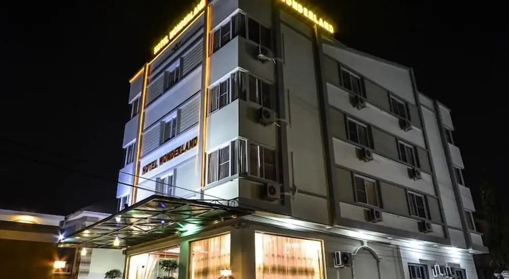 Hotel Wonderland