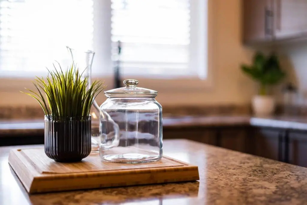 Cherry Heights Haven: Delightful Designer Townhome