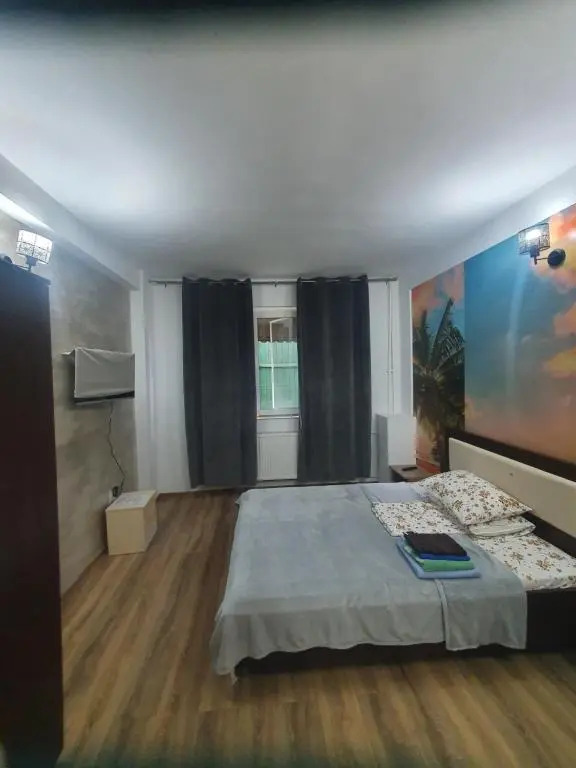 Studio Royal 1 bis
