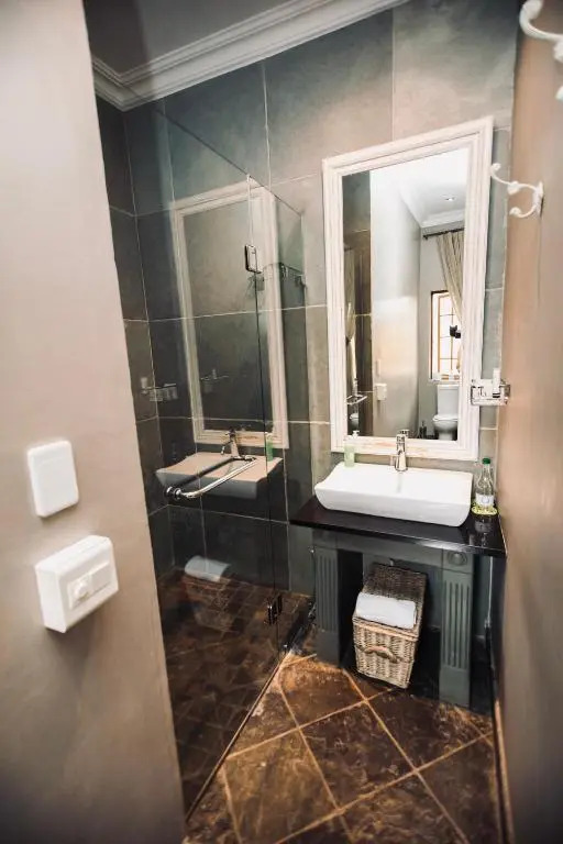 Godiva Spa & Guesthouse