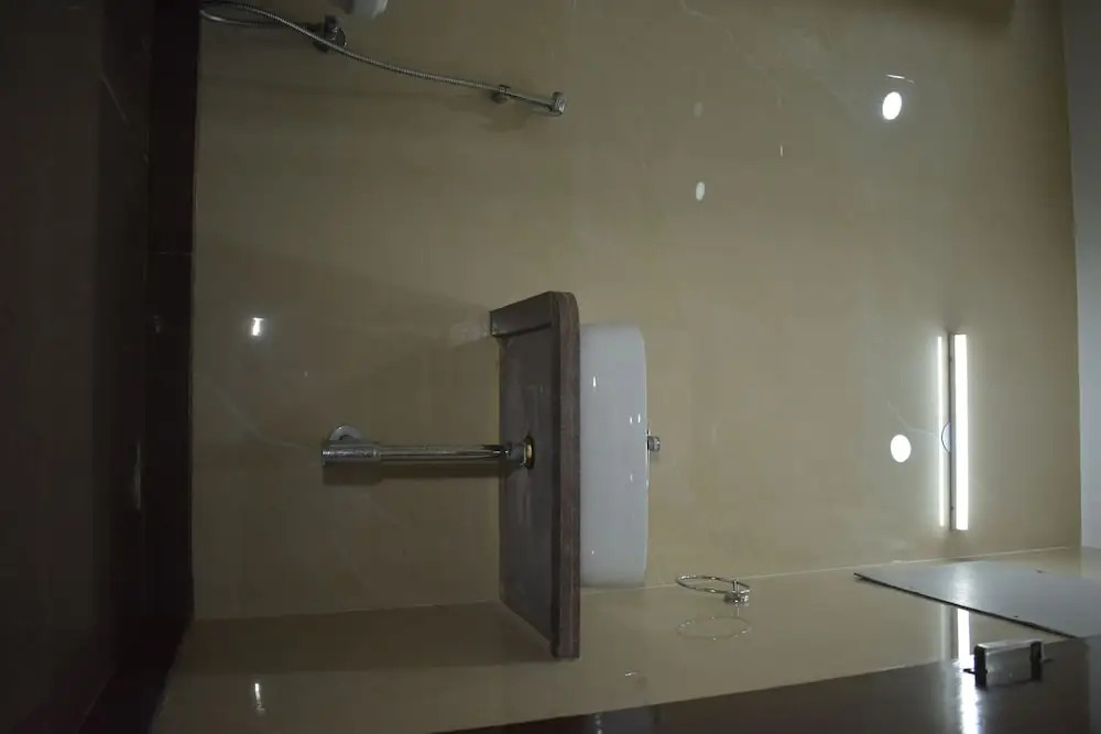 Qotel Comfort Ashok Vihar