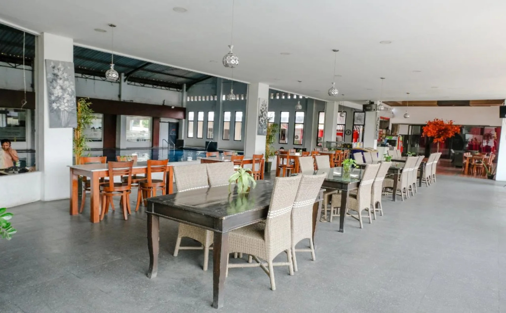 Townhouse Oak Series Style Hotel Cempaka Hill