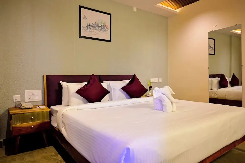 Hillside Hotel