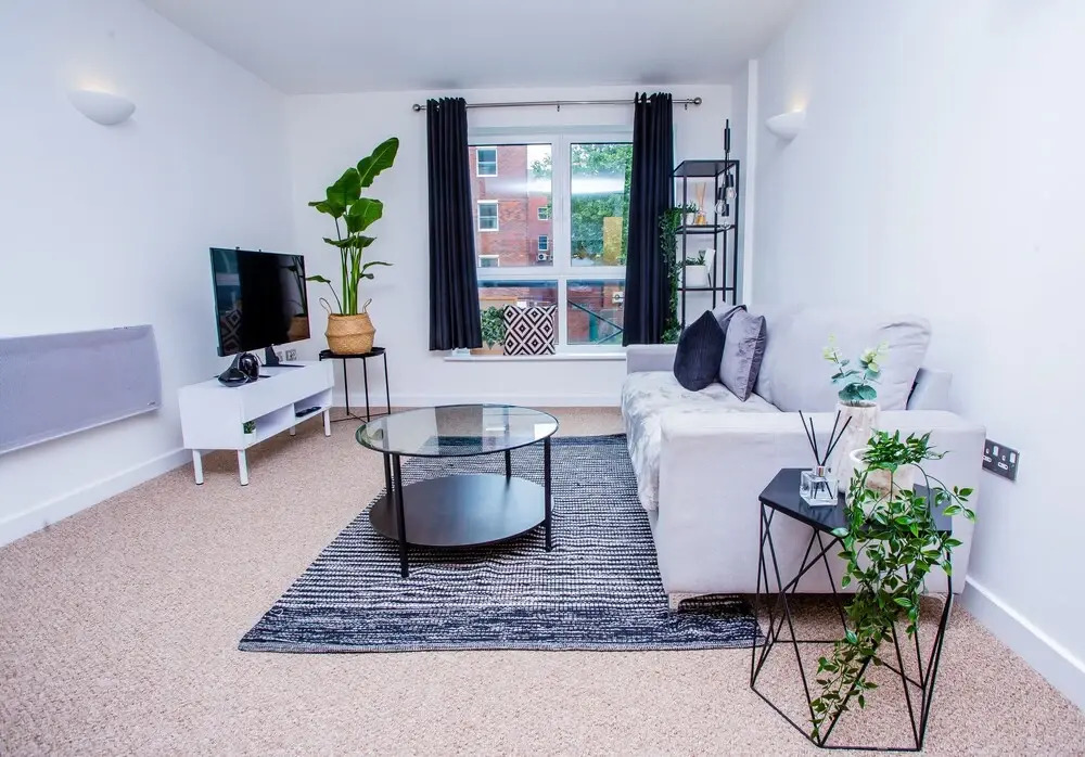 Nest Easy - Alpha House