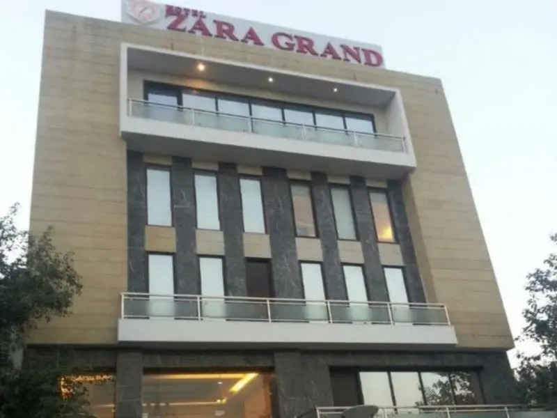 Jasola Suites And Apartments
