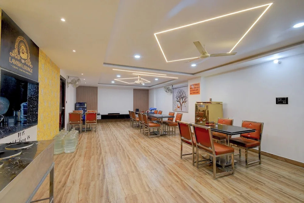 Fabhotel Svr Lavish Lounge