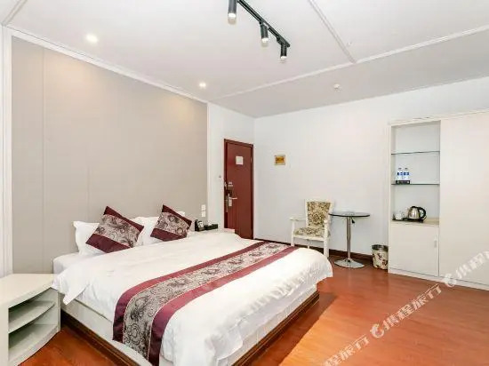 Tianhao Business Hotel