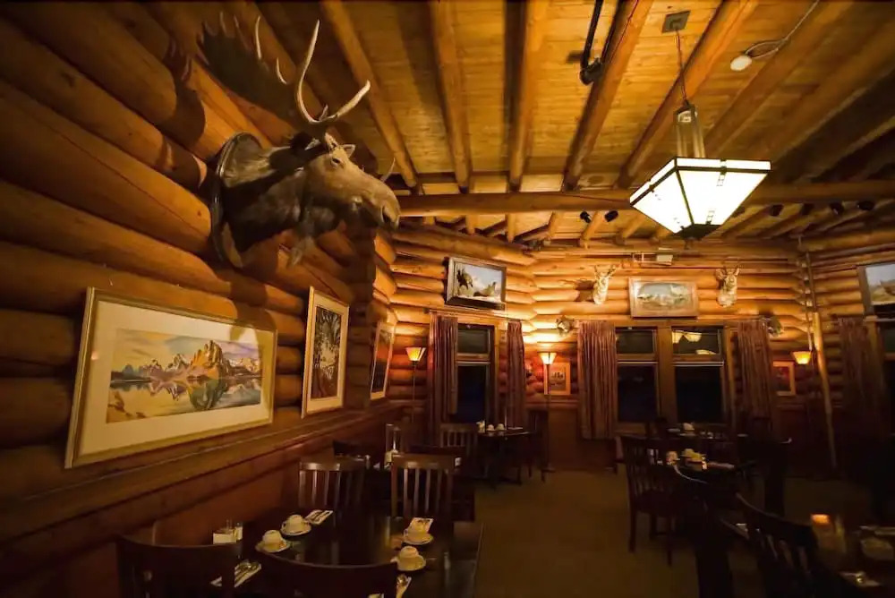 Simpson's Num-ti-jah Lodge