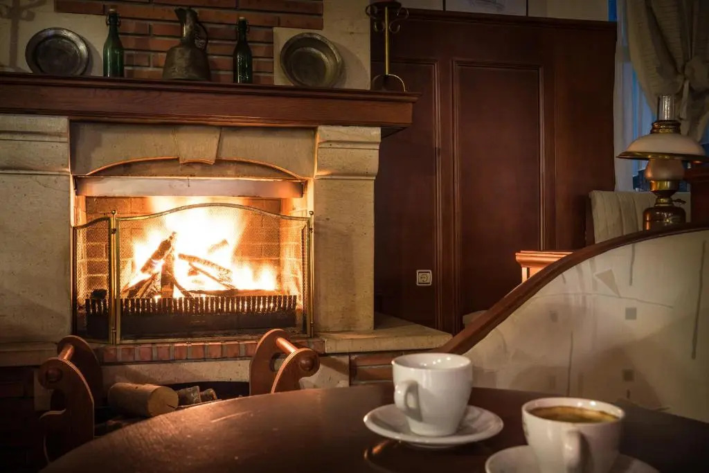 Elina Hotel