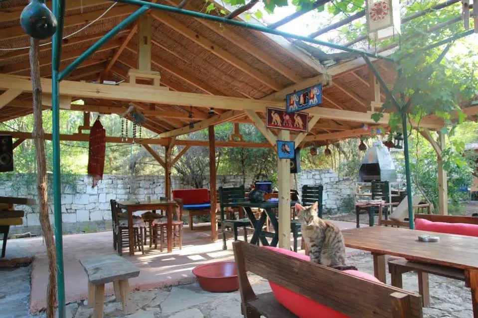 eskibeyaz/olympos