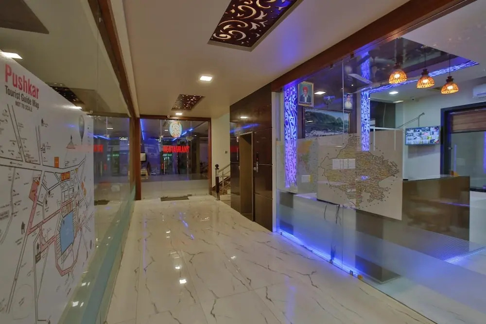 Hotel Krish Palace