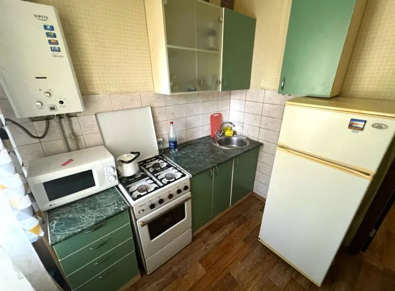 Апартаменты Суточно на улице Шершнева, д. 5