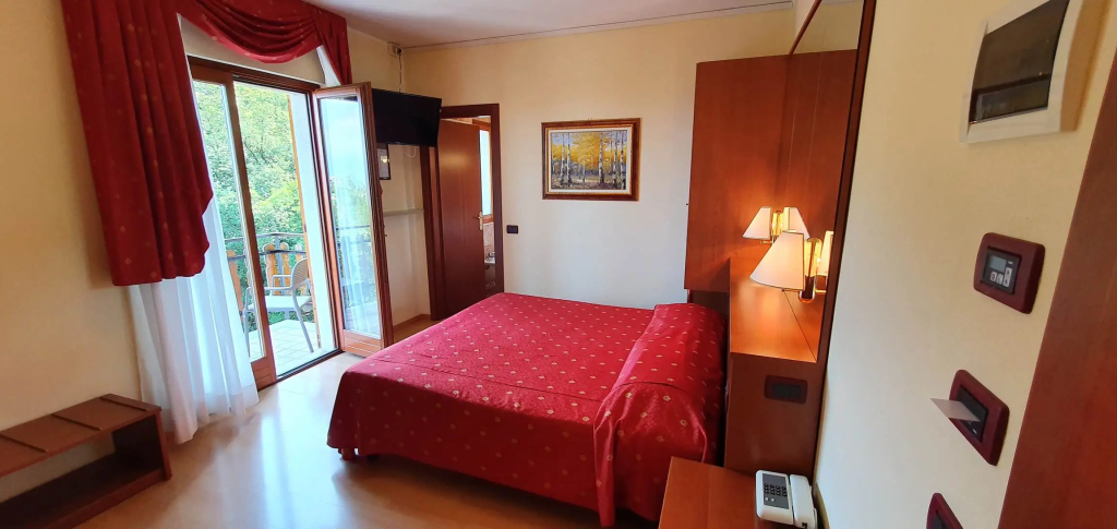 Hotel Diana