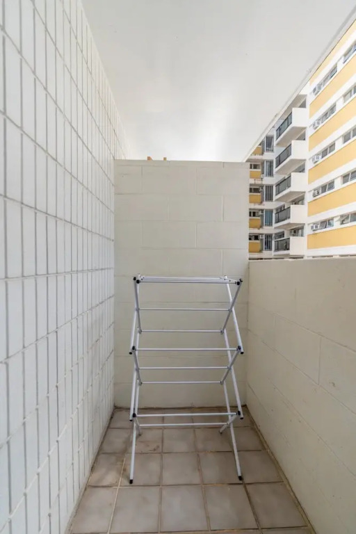 Newly Renovated Studio Two Blocks From the Beach