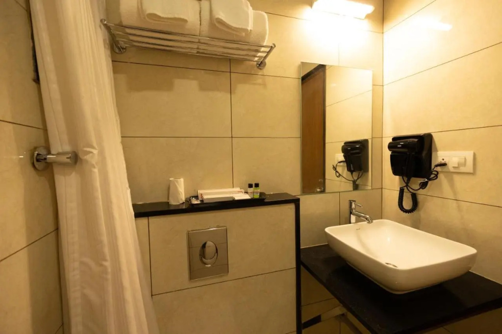 Poornima Regency
