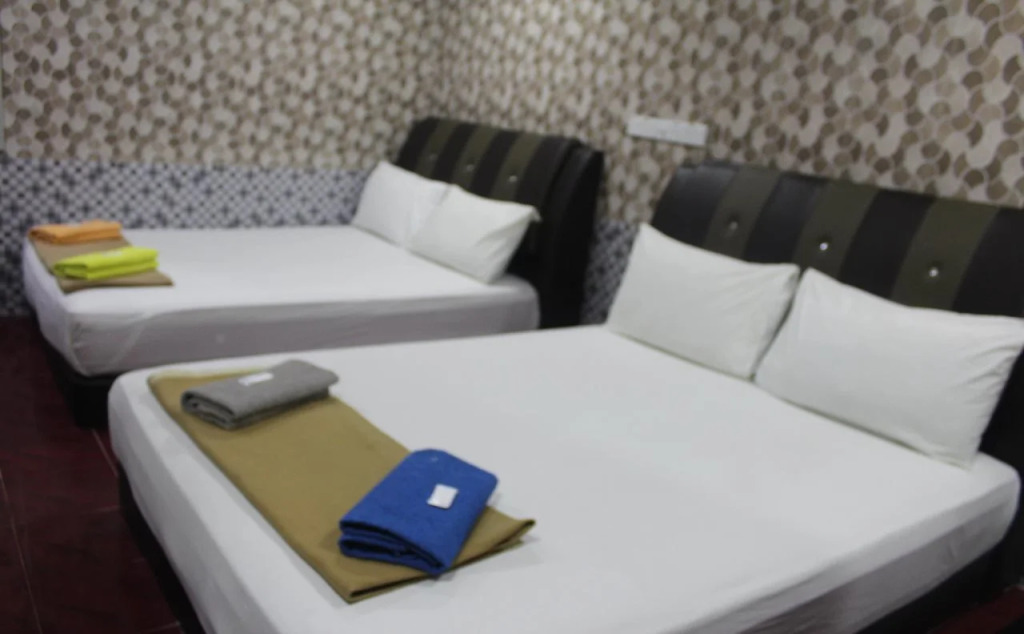 New Wave Hotel Melawati