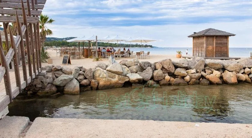 Azur Beach
