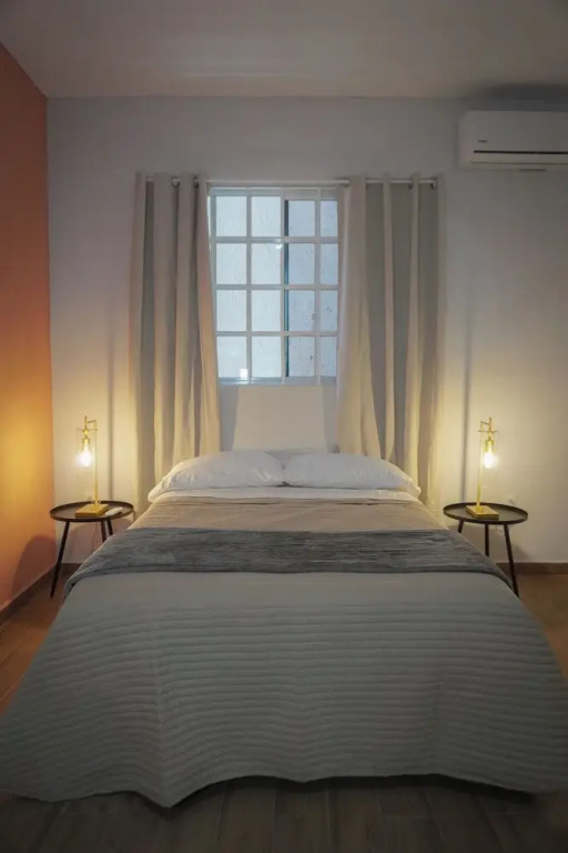 Modern Flat with 2 Bedrooms Near sea
