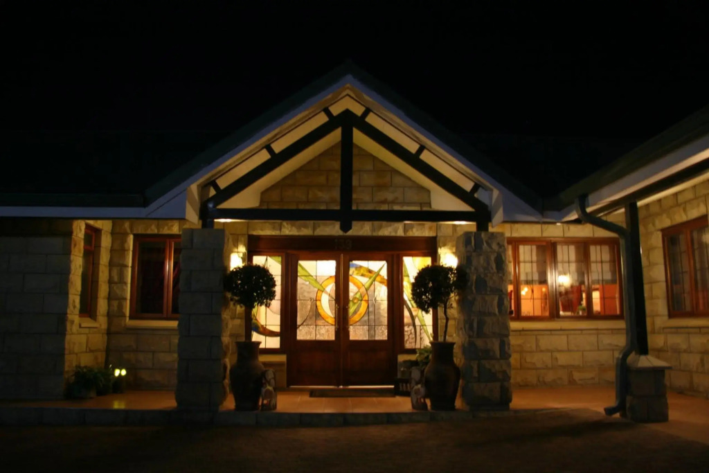 Mt Horeb Manor
