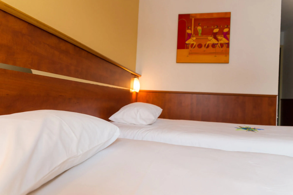 Brit Hotel Rennes Cesson