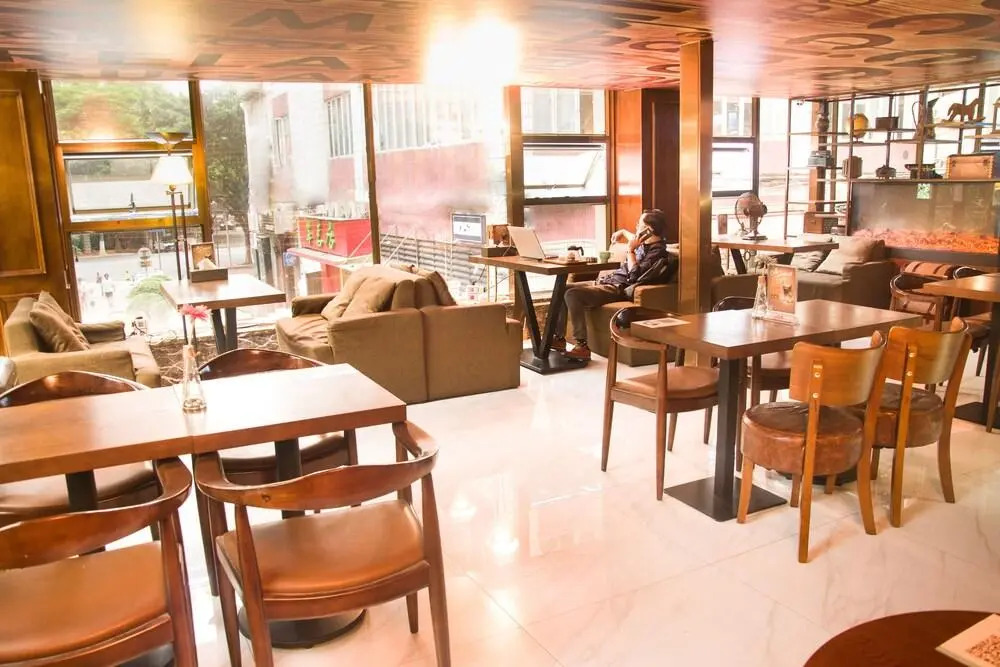 James Joyce Coffetel Tianhebei